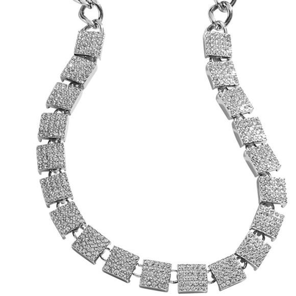 NWT 💎 DESIGNER INSPIRED SPRITZ STATEMENT NECKLACE STUNNING SILVER CZs - Picture 4 of 14
